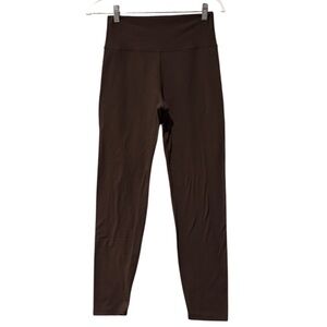 CARBON 38 High Rise Legging in melt Dark Oak